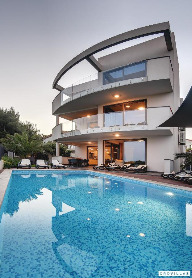 Sunrise Villa Premantura Exterior photo